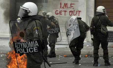 La police grècque contre les manifestants