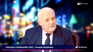 François Asselineau interrogé sur TV Finance : Un nouveau franc pour relancer la France ?