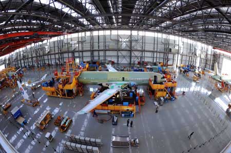     Le premier Airbus A-320 entièrement fabriqué en Chine (dans l'usine de TIANJIN) a été livré à la compagnie chinoise Sichuan Airlines le 23 juin 2009.