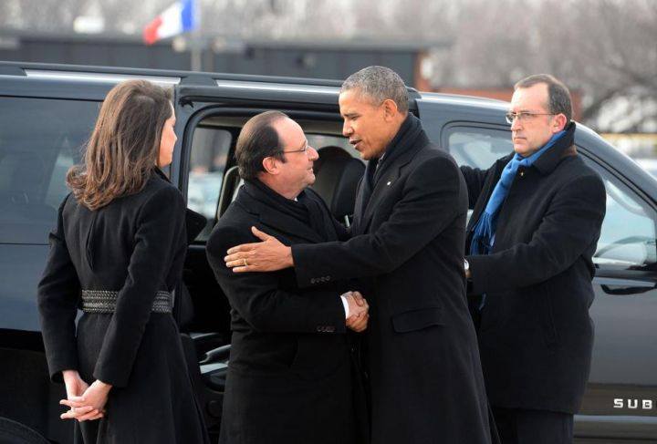 hollande-laquais-obama